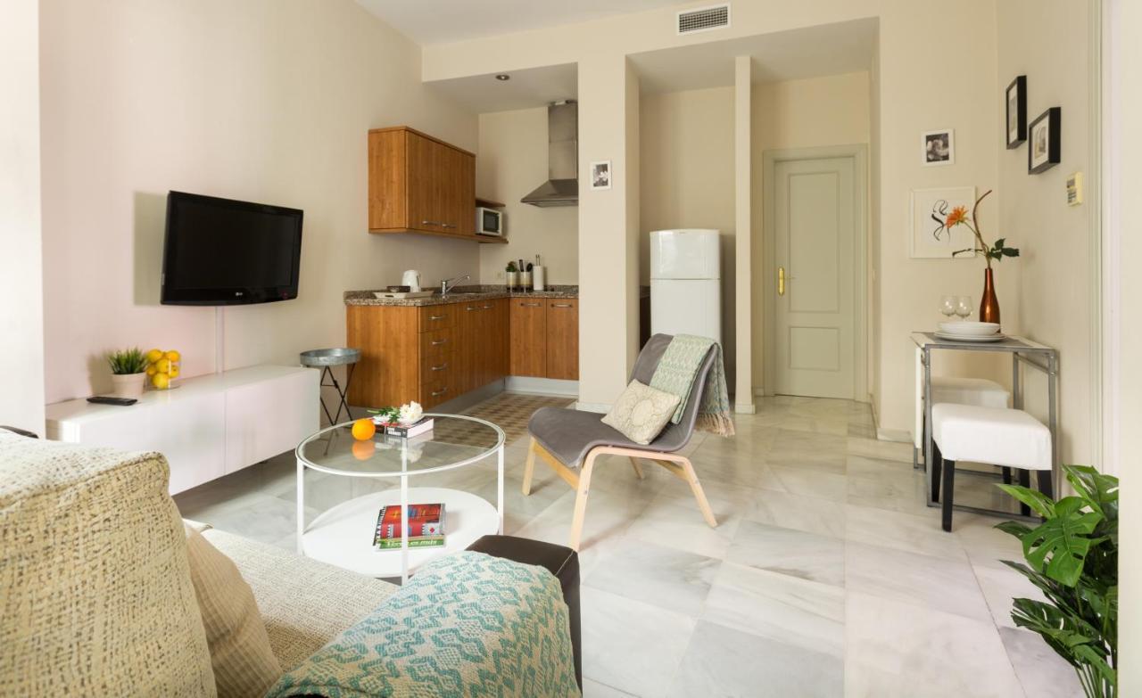 Apartamentos Altamira Sevilla Exterior foto