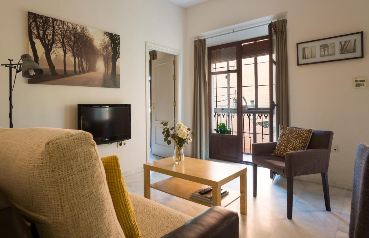 Apartamentos Altamira Sevilla Exterior foto