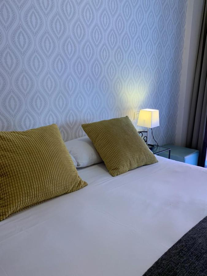 Apartamentos Altamira Sevilla Exterior foto